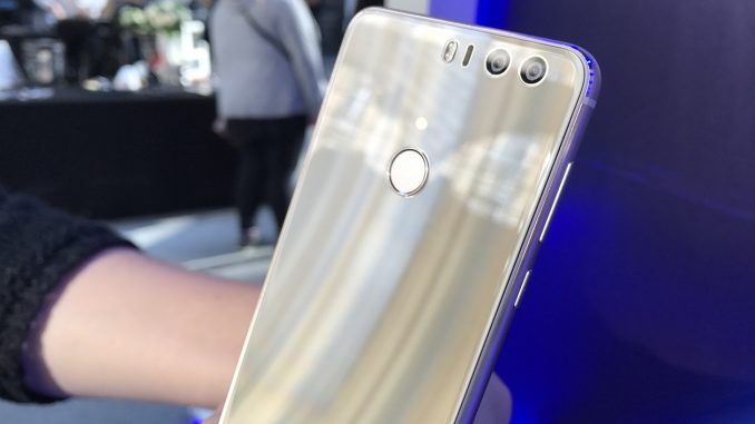 Honor 8 Premium Honor 8 Premium