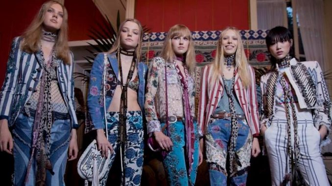 Abito da donna plissettato Cavalli primavera estate 2017 abito