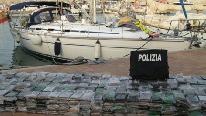 Napoli: dalla Spagna cocaina in barche, tre arresti per il traffico barche