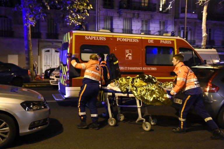 attentato parigi champes elysées