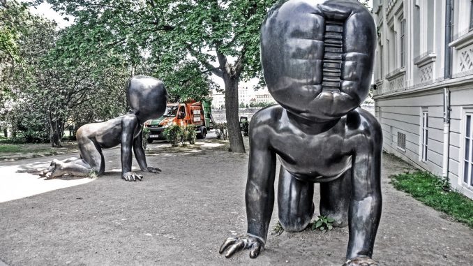 bambini Sculture