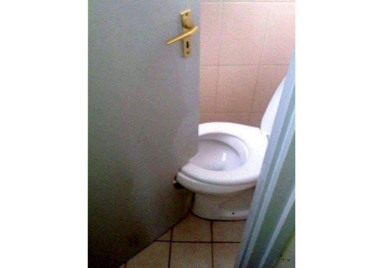 cesso bagni pubblici