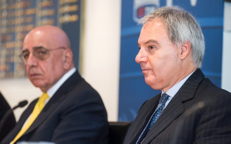 La seduta della Lega Serie A non si è ancora conclusa, l'ordine del giorno consiste di un solo punto: il calendario del prossimo campionato 2017/18. serie a