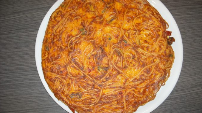 FRITTATA DI PASTA AL FORNO. FRITTATA DI PASTA AL FORNO.