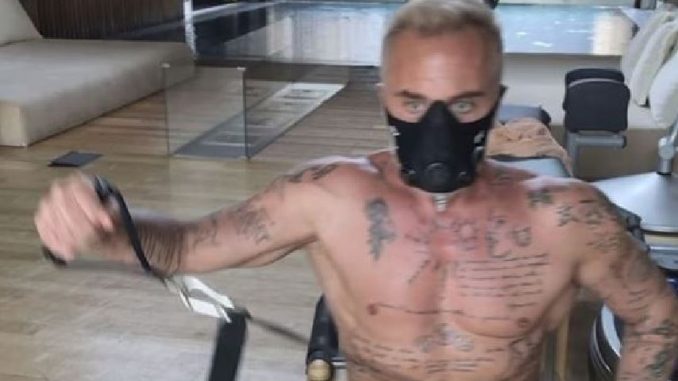 gianluca vacchi gianluca vacchi