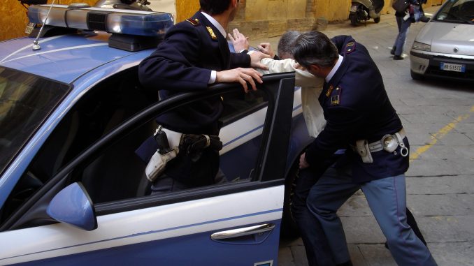 polizia-arresto1 arresti
