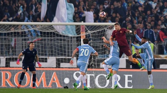 Coppa Italia, Roma-Lazio 3-2: i giallorossi vincono, ma in finale ci va la squadra di Inzaghi Coppa Italia, Roma-Lazio 3-2: i giallorossi vincono, ma in finale ci va la squadra di Inzaghi