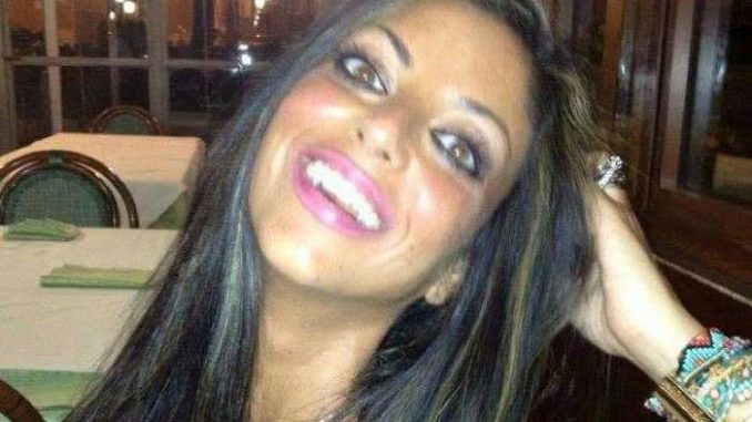 Tiziana Cantone: archiviazione per le sei persone indagate per diffamazione Tiziana Cantone: archiviazione per le sei persone indagate per diffamazione