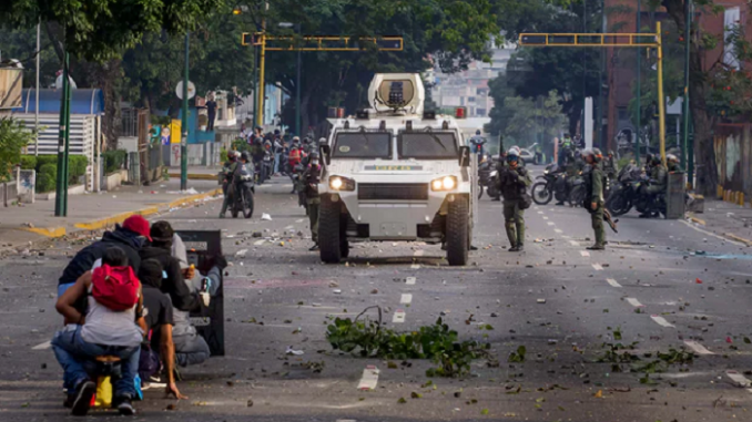 Venezuela: Proteste contro Maduro, arresti e sangue nelle Piazze. 3 morti e 30 feriti Venezuela