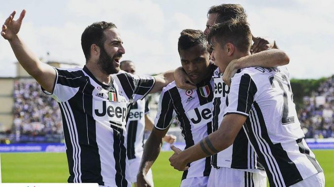 Calciomercato Juventus, sirene inglesi per Alex Sandro Alex Sandro