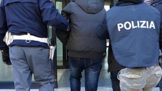 Bari, un fermo e un'espulsione per terrorismo terrorismo