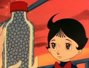 Una bambina e i suoi bon bon