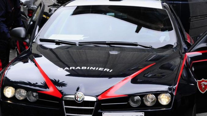 Napoli: ucciso gioielliere a scopo di rapina. Sul posto i carabinieri rapina