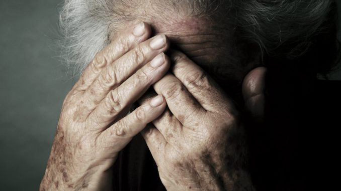 Roma, Centocelle: anziani addormentati e rapinati da finta badante badante