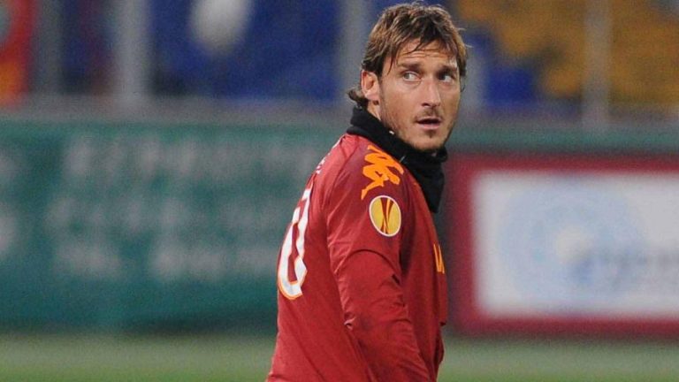 Totti il saluto dei protagonisti del mondo del calcio saluto