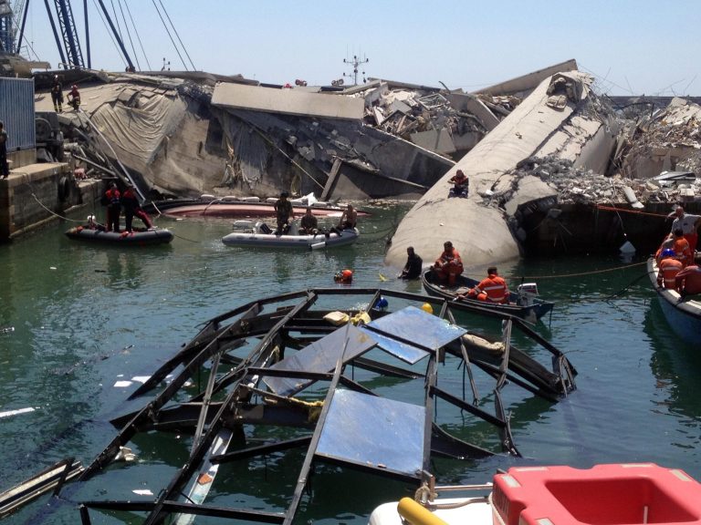 Strage Porto Genova Strage porto di Genova