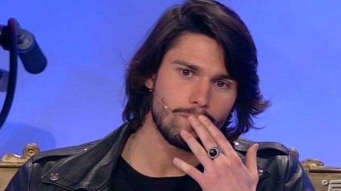 Uomini e Donne, ecco la scelta definitiva di Luca Uomini e Donne, ecco la scelta definitiva di Luca