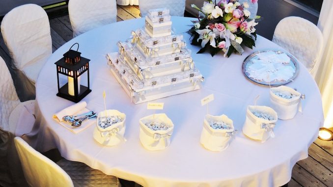 TABLEAU MATRIMONIO. chiedere soldi