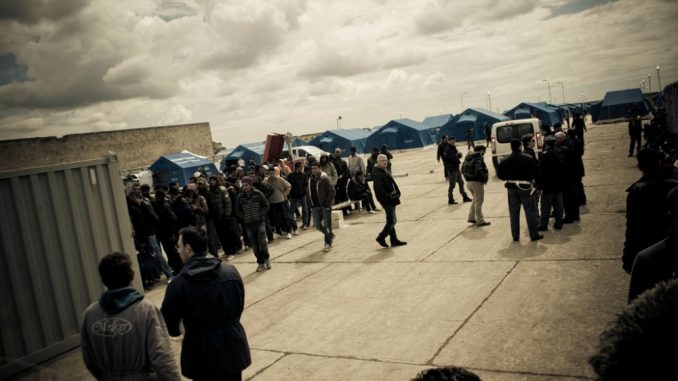 napoli, centro accoglienza napoli, centroaccoglienza