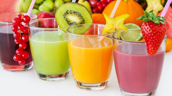 Bambini, ecco perché bere meno succhi di frutta succhi di frutta