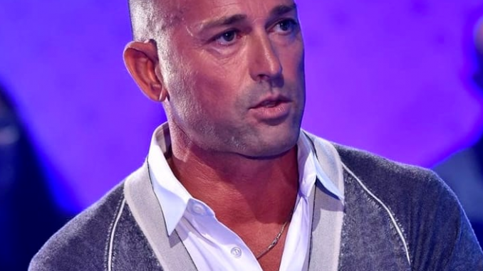 Stefano Bettarini si è fidanzata: ecco chi è la nuova girl Stefano Bettarini
