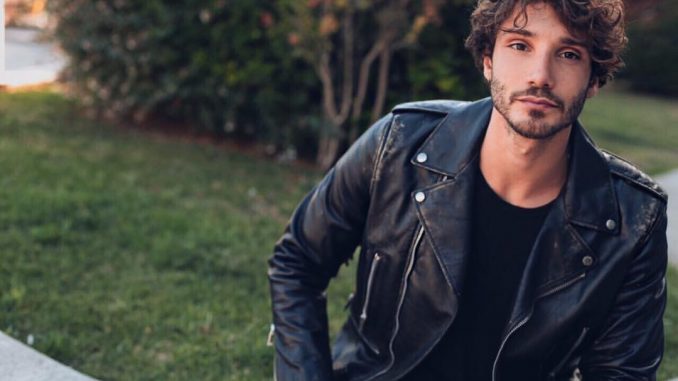 Stefano De Martino, è lotta tra modelle: chi è la sua fidanzata? Stefano De Martino