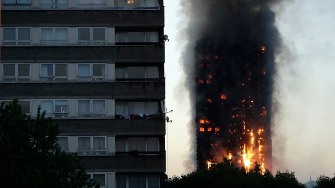 Incendio Londra: sale a 79 il numero tra morti e dispersi Londra