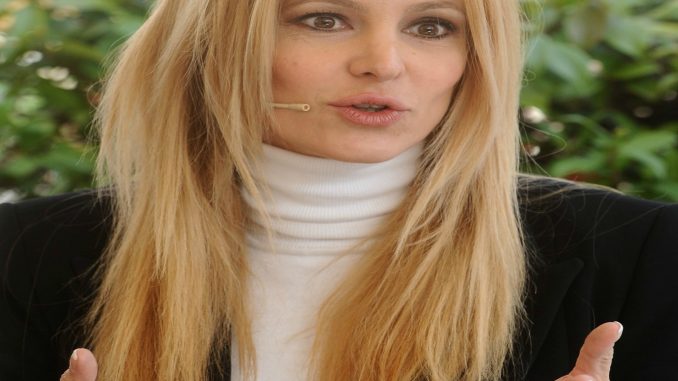 Adriana Volpe Adriana Volpe