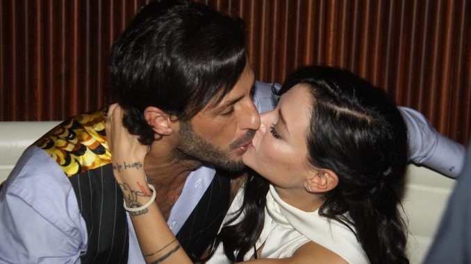 Corona condannato le parole della sua fidanzata fidanzata