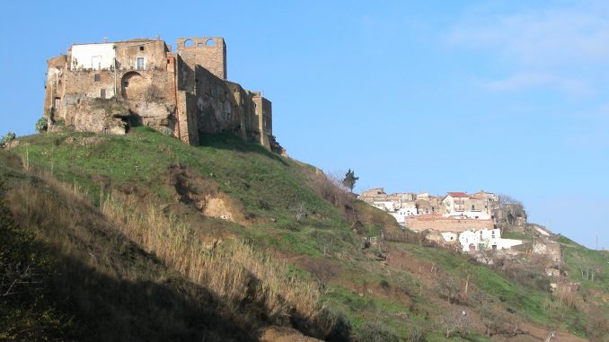 IlCastello Il castello in provincia di Matera