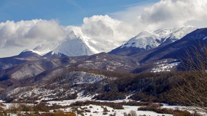 campotosto-1827861_960_720 abruzzo