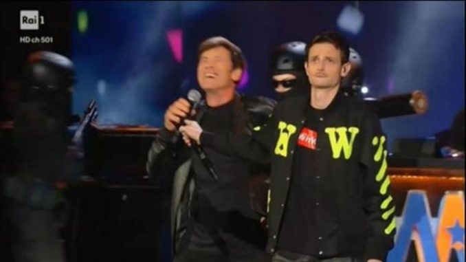 Fabio Rovazzi e Gianni Morandi: 'Avete cantato in playback' playback