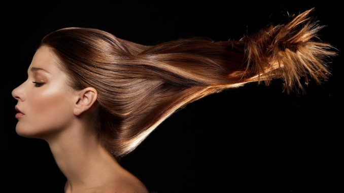 Come rendere i capelli sani e forti con HairPlus Complex + Krestina Shampoo HairPlus Complex + Krestina Shampoo