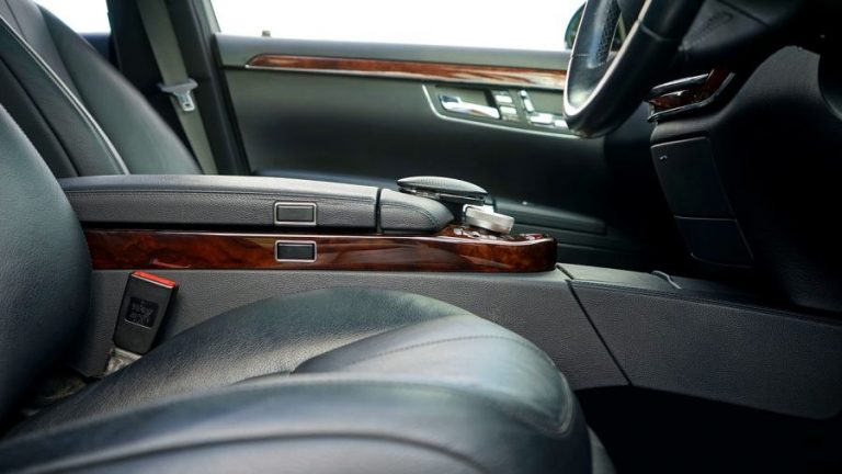 10 migliori prodotti per pulire gli interni dell'auto Auto