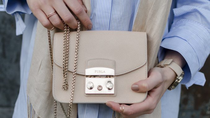 MICRO BAG 2017. MICRO BAG 2017.