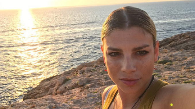 Emma Marrone ad Ibiza: ecco con chi passa le vacanze Emma Marrone