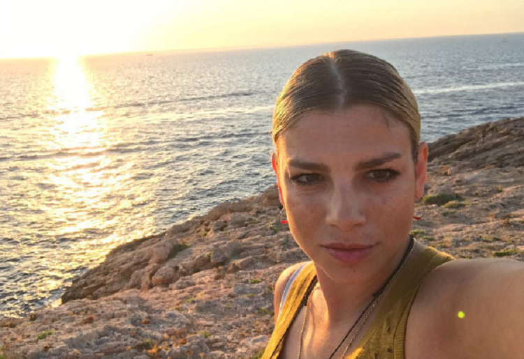 Emma Marrone ad Ibiza: ecco con chi passa le vacanze Emma Marrone