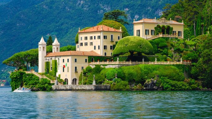 mansion-2115312_960_720 Lago di Como