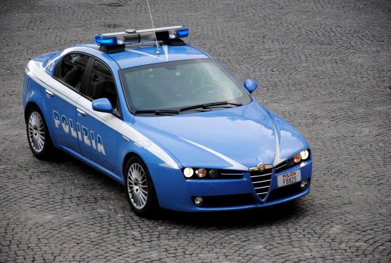 polizia Abusa