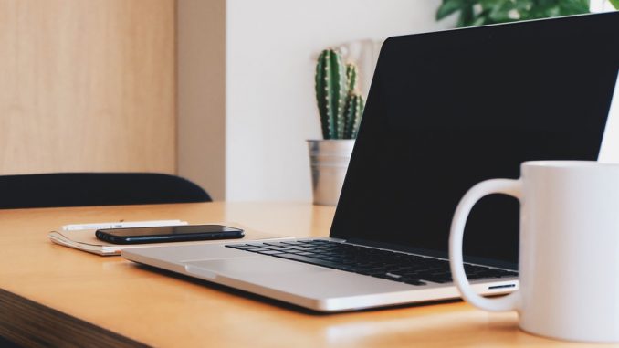 • Scrivanie per pc: le più belle e convenienti