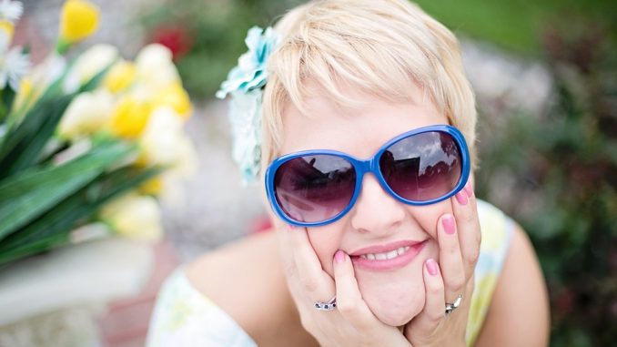 sunglasses-635269_960_720