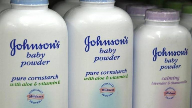 Borotalco cancerogeno: 417 mln di multa a Johnson&Johnson Borotalco