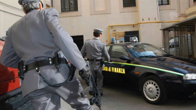 GdF_operazione banca rotta
