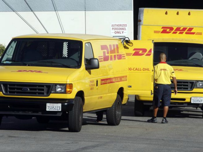 Allerta terrorismo, furgoni Dhl rubati accertamenti a Milano terrorismo