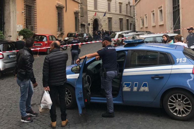 Roma: rientrato allarme bomba ambasciata polacca Roma: rientrato allarme bomba ambasciata polacca