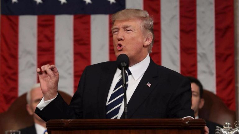 Terrorismo, Trump: 'Abbiamo fatto più noi contro l'Isis in 8 mesi che Obama in 8 anni' trump
