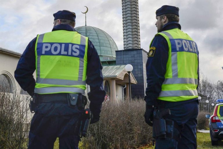 Svezia, esplode una bomba davanti alla stazione di polizia