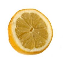 La gente da occhi marroni che ha lentiggini si sposa