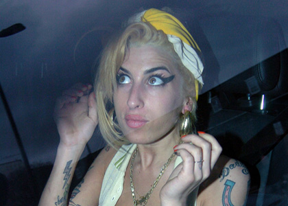 Amy winehouse jail blonde