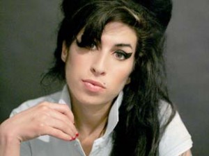 0 61 winehouse amy 300x225